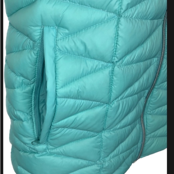 Womens zip up vest - Picture 5 of 11